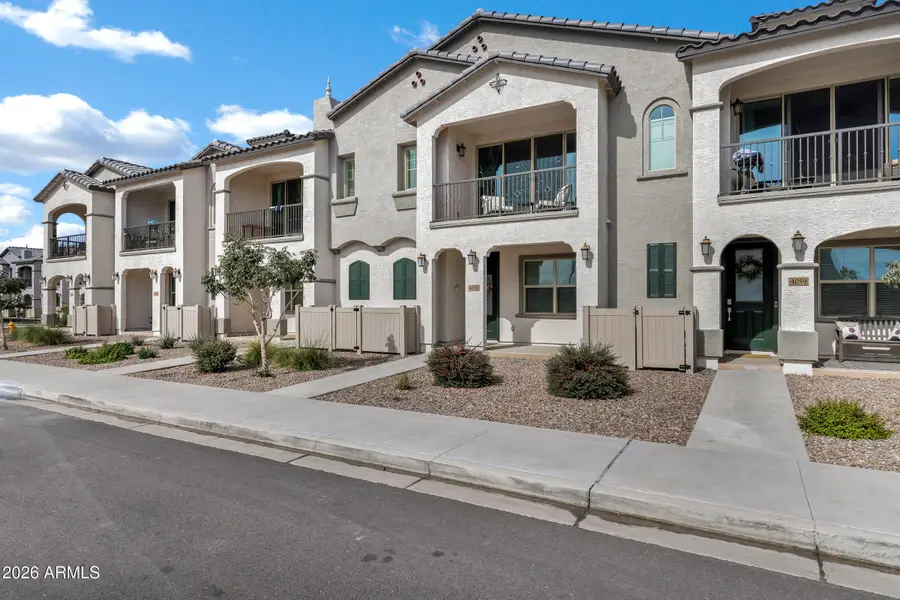 4055 E Amoroso Drive, Gilbert, AZ 85296 - #2