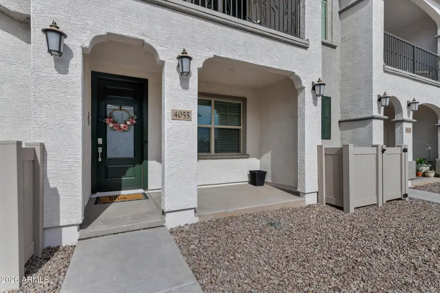 4055 E Amoroso Drive, Gilbert, AZ 85296 - #3