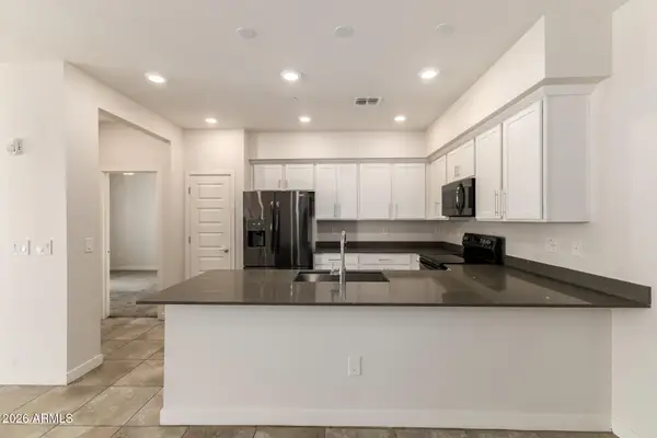 1861 E Frye Road #101, Gilbert, AZ 85295