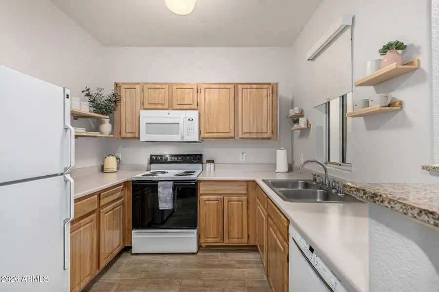 2929 W Yorkshire Drive #1085, Phoenix, AZ 85027 - #3