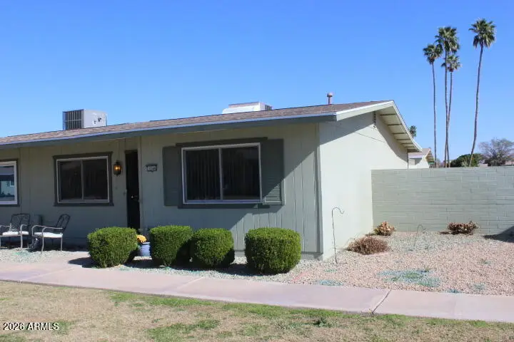 10846 W Santa Fe Drive, Sun City, AZ 85351 - #2