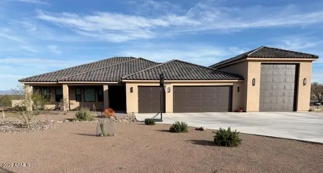 1055 Buckboard Trail, Wickenburg, AZ 85390 - #1