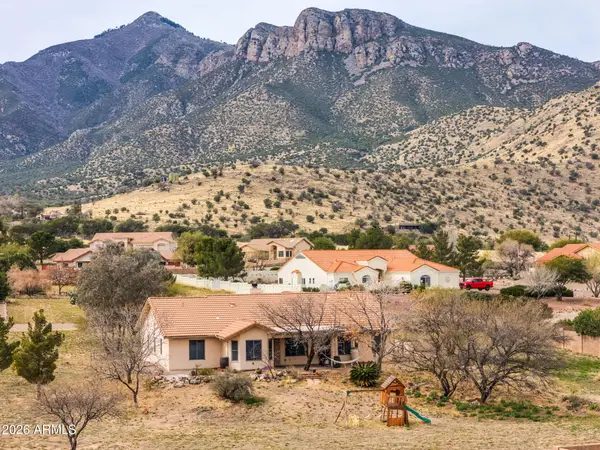 7595 S Malapai Drive, Hereford, AZ 85615