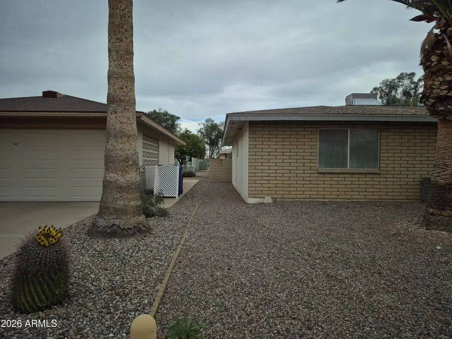 913 S Roanoke --, Mesa, AZ 85206 - #3