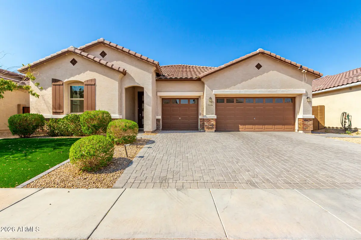 7528 W Warner Street, Phoenix, AZ 85043 - #1