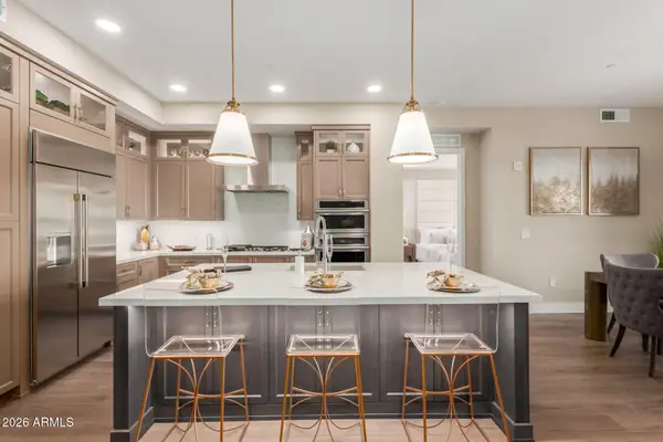 5250 E Deer Valley Drive #246, Phoenix, AZ 85054