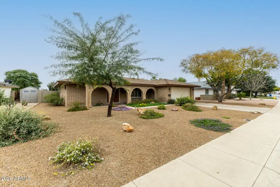 1941 E Pebble Beach Drive E, Tempe, AZ 85282 - #2