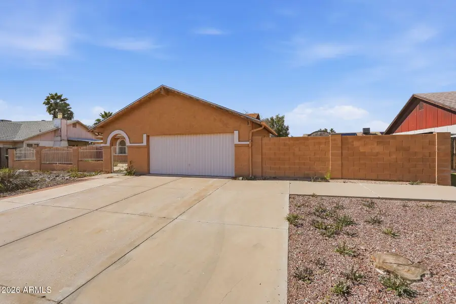 16016 N 48th Avenue, Glendale, AZ 85306 - #2