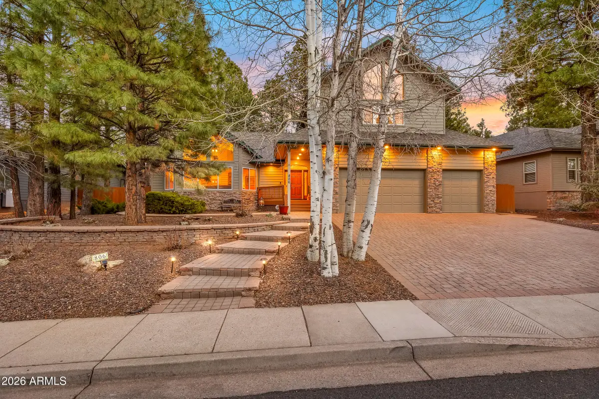 806 N Lone Oak Way, Flagstaff, AZ 86004 - #1