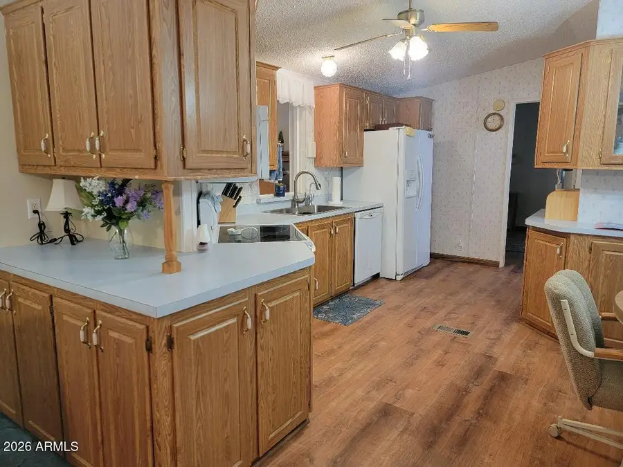 3815 N Illinois Avenue, Florence, AZ 85132 - #2