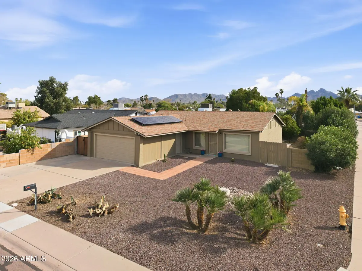 2501 E Dahlia Drive, Phoenix, AZ 85032 - #1