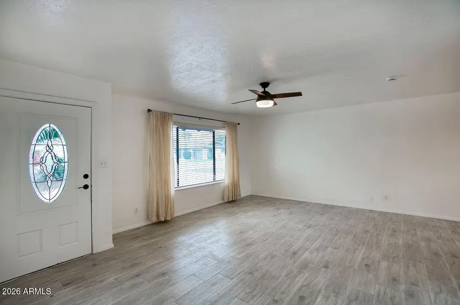 8701 E Bonnie Rose Avenue, Scottsdale, AZ 85250 - #3