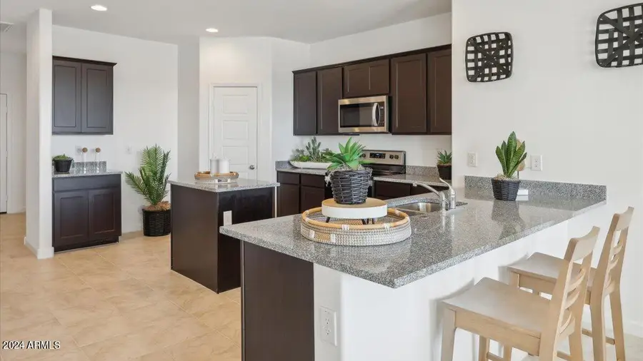 636 W Freedom Street, Florence, AZ 85132 - #2