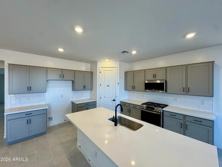 2868 E Mecklenburg Way, San Tan Valley, AZ 85143 - #2