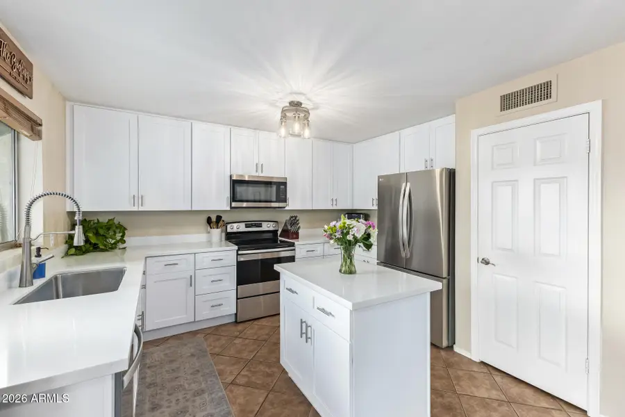 3512 W Calle Lejos --, Glendale, AZ 85310 - #2