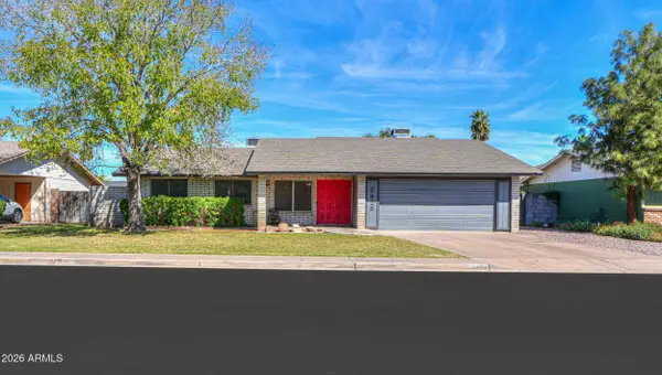 2428 E Juanita Avenue, Mesa, AZ 85204