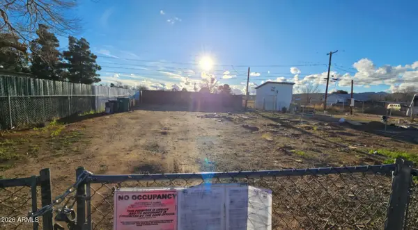 3596 E Dove Lane #29, Kingman, AZ 86409