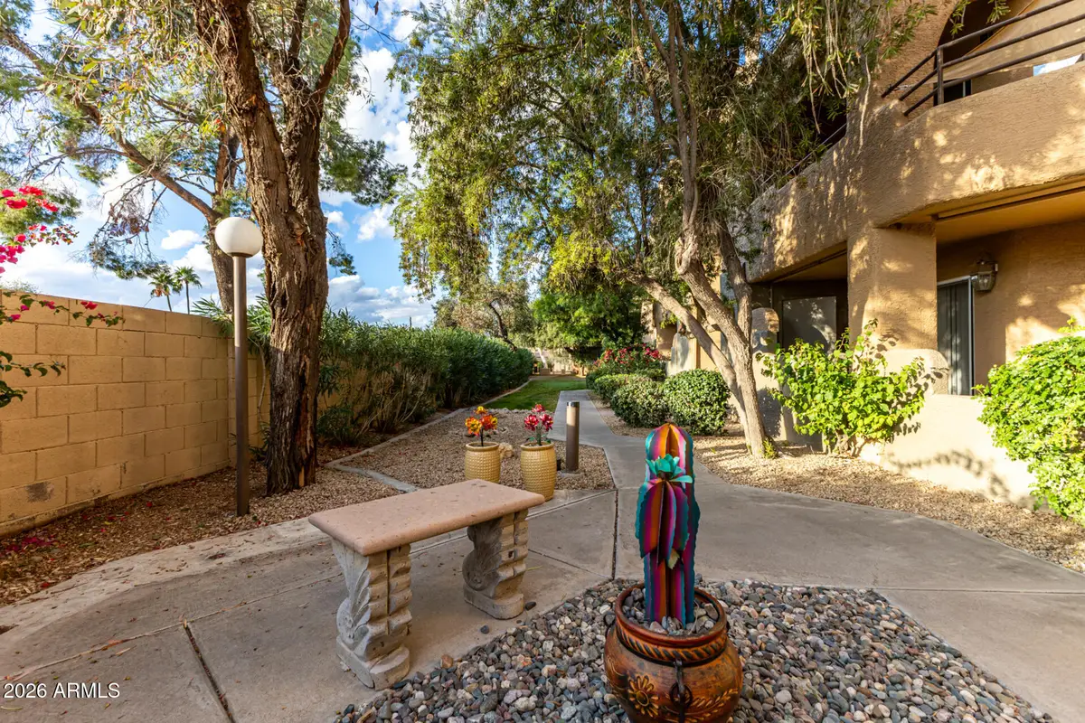 3845 E Greenway Road #211, Phoenix, AZ 85032 - #1