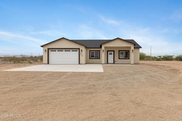 3233 N 374th Avenue, Tonopah, AZ 85354