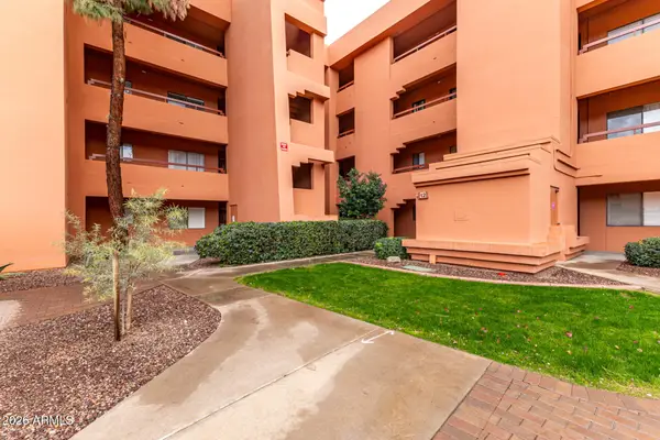 12212 N Paradise Village Parkway S #134, Phoenix, AZ 85032