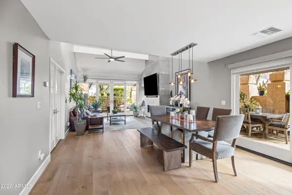 4446 E Camelback Road #106, Phoenix, AZ 85018