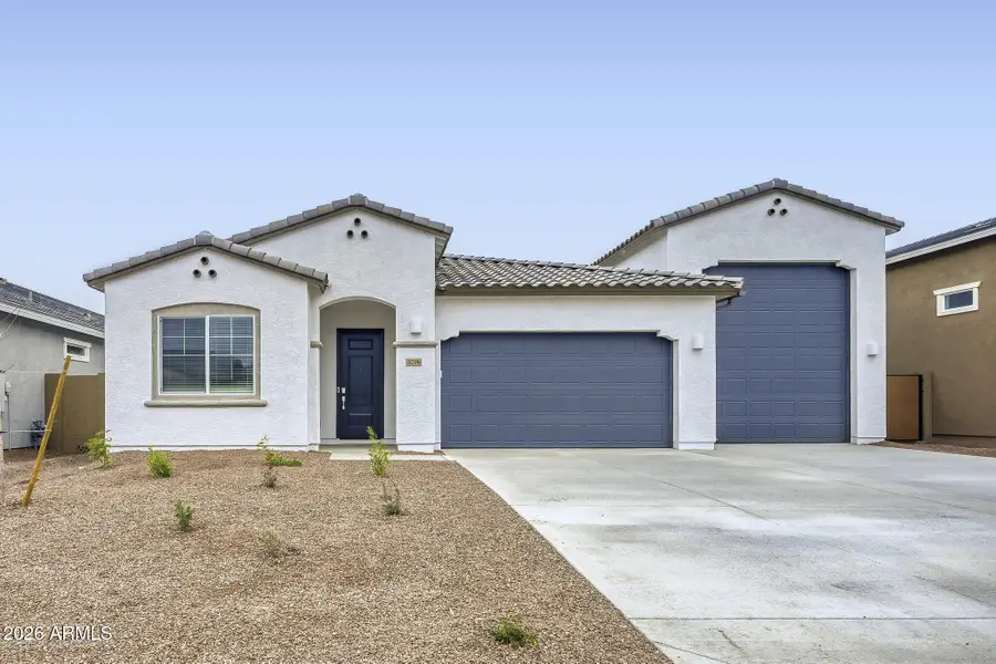 3298 E Craftsman Lane, San Tan Valley, AZ 85140 - #2