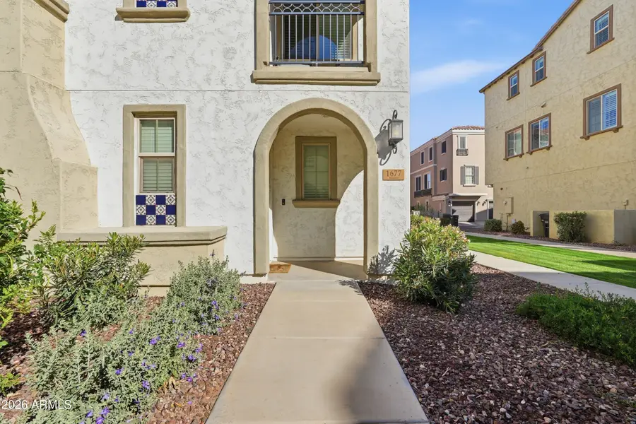 1677 E Bridgeport Parkway, Gilbert, AZ 85295 - #3