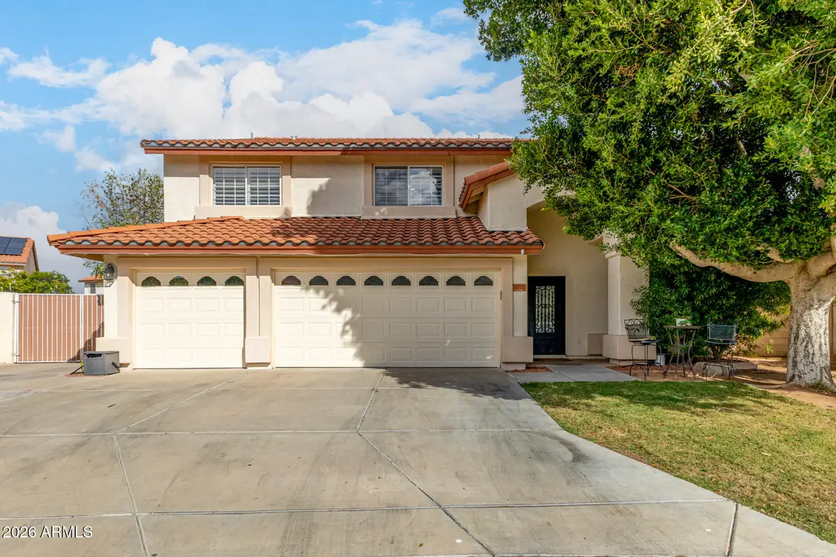 5702 W Windrose Drive, Glendale, AZ 85304 - #1