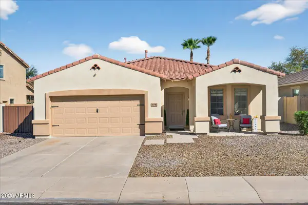 3740 E Jaguar Avenue, Gilbert, AZ 85298