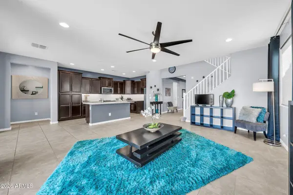 22218 N 182nd Lane, Surprise, AZ 85387