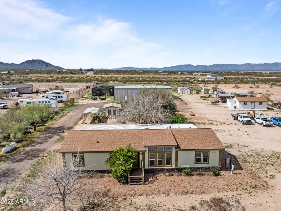 47602 N Eagle Eye Road, Aguila, AZ 85320 - #2