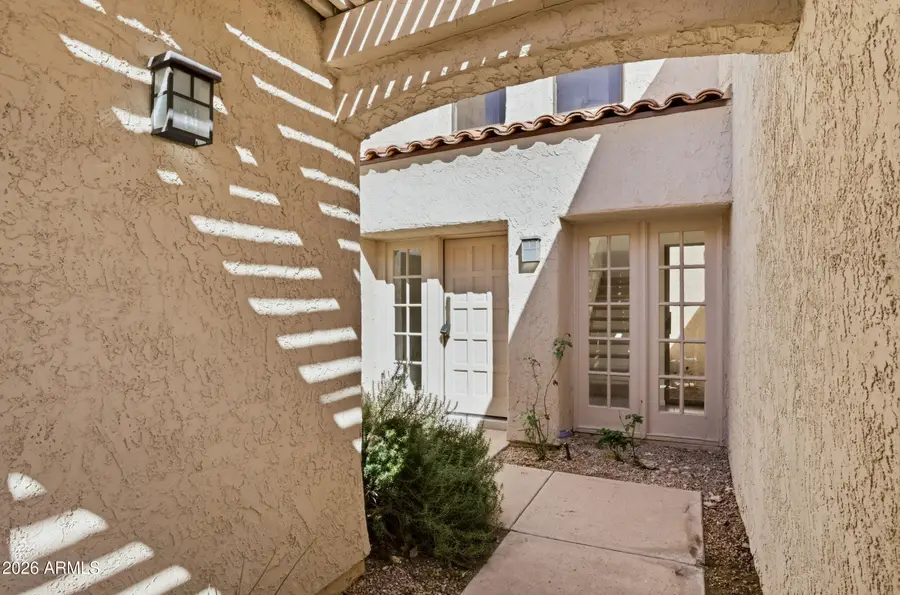 2626 E Arizona Biltmore Circle #19, Phoenix, AZ 85016 - #3