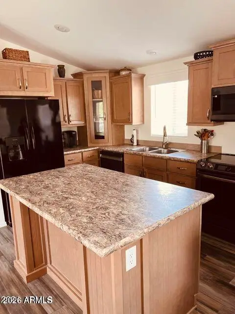 397 N Lobb Avenue, Superior, AZ 85173 - #2