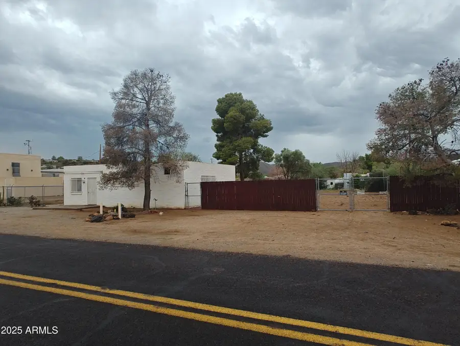 34440 S Ann Black Street, Black Canyon City, AZ 85324 - #3