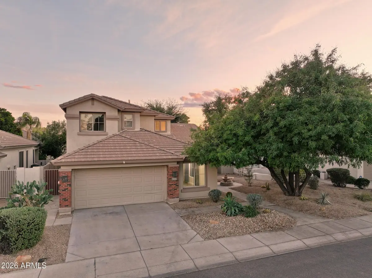 563 E Krista Way, Tempe, AZ 85284 - #1