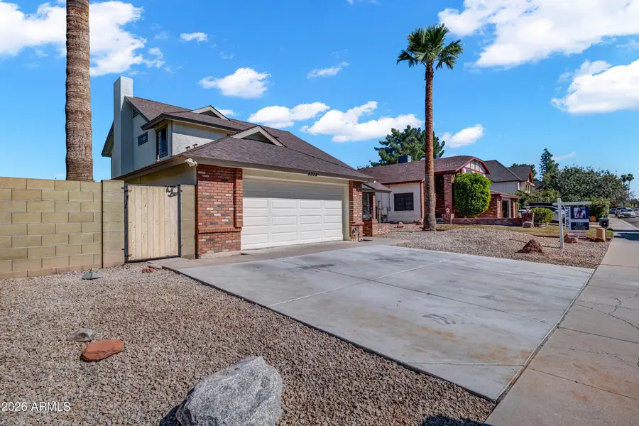 6332 W Shangri La Road, Glendale, AZ 85304 - #2