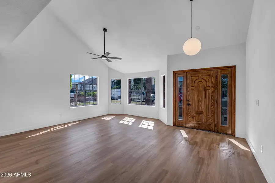 6332 W Shangri La Road, Glendale, AZ 85304 - #3