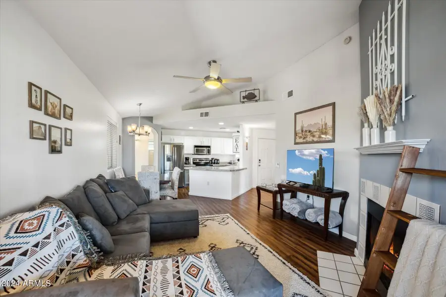 10401 N 52nd Street #210, Paradise Valley, AZ 85253 - #2