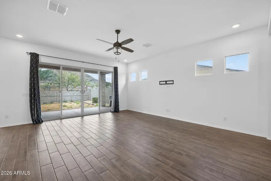 4571 W Gilbert Lane, San Tan Valley, AZ 85144 - #3