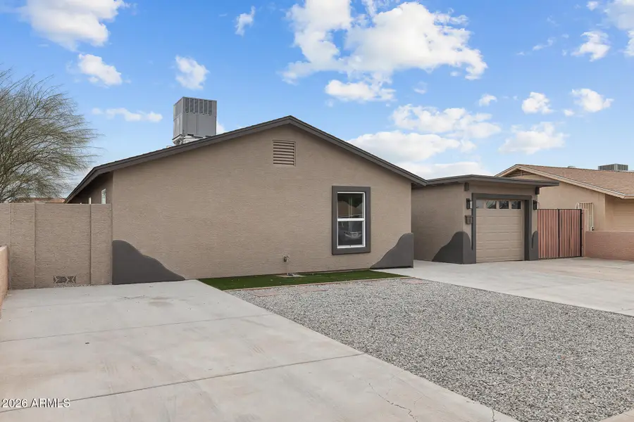 4331 N 70th Avenue, Phoenix, AZ 85033 - #3