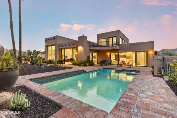 5984 N Echo Canyon Drive, Phoenix, AZ 85018