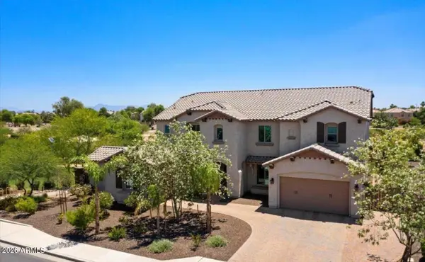 2613 S Velvendo Drive, Gilbert, AZ 85295