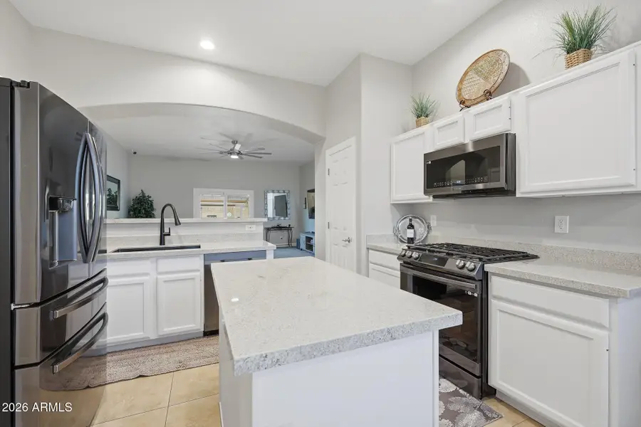 214 E Spur Avenue, Gilbert, AZ 85296 - #3