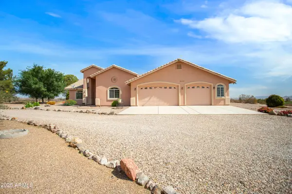 3000 S Pettit Lane, Sierra Vista, AZ 85650