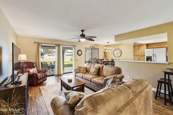 655 S Saguaro Way, Mesa, AZ 85208