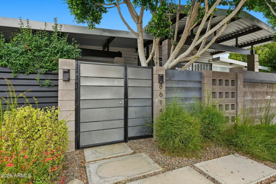 8614 E Berridge Lane, Scottsdale, AZ 85250 - #2