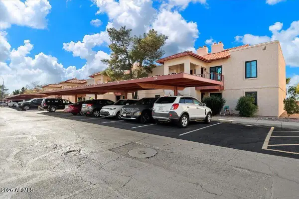 455 S Delaware Drive #120, Apache Junction, AZ 85120