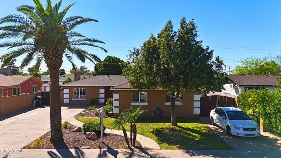 3840 N 48th Drive, Phoenix, AZ 85031 - #2