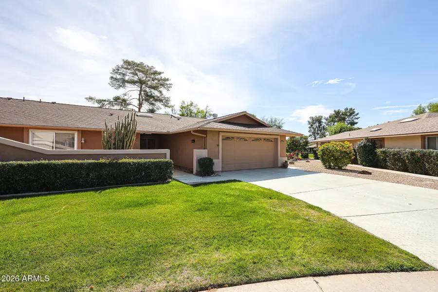 19049 N Lakeforest Drive, Sun City, AZ 85373 - #2