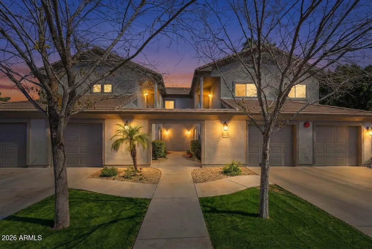 7401 W Arrowhead Clubhouse Drive #2023, Glendale, AZ 85308 - #1